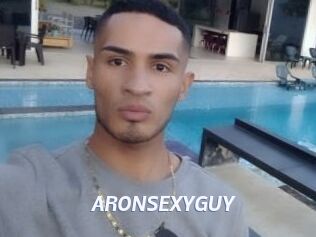 ARONSEXYGUY