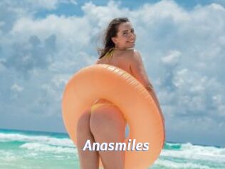 Anasmiles