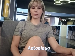 Antonia69