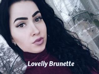 Lovelly_Brunette