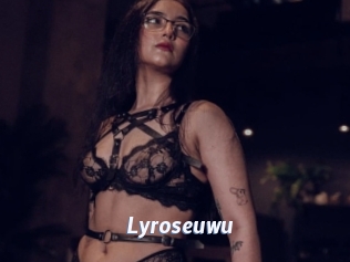 Lyroseuwu