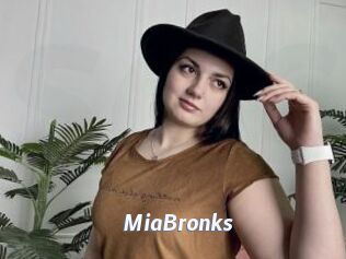 MiaBronks