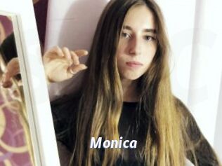 Monica_