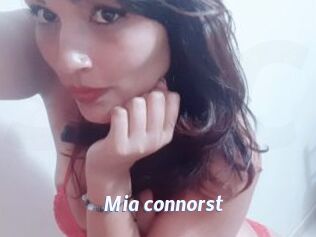 Mia_connorst