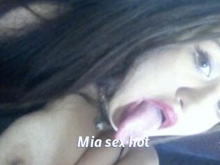 Mia_sex_hot