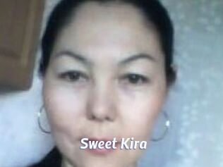 Sweet_Kira_