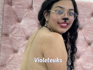 Violeteuks