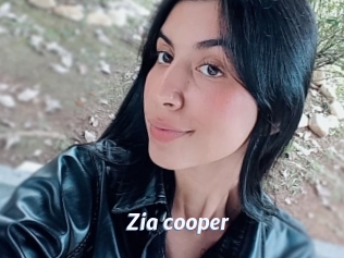 Zia_cooper